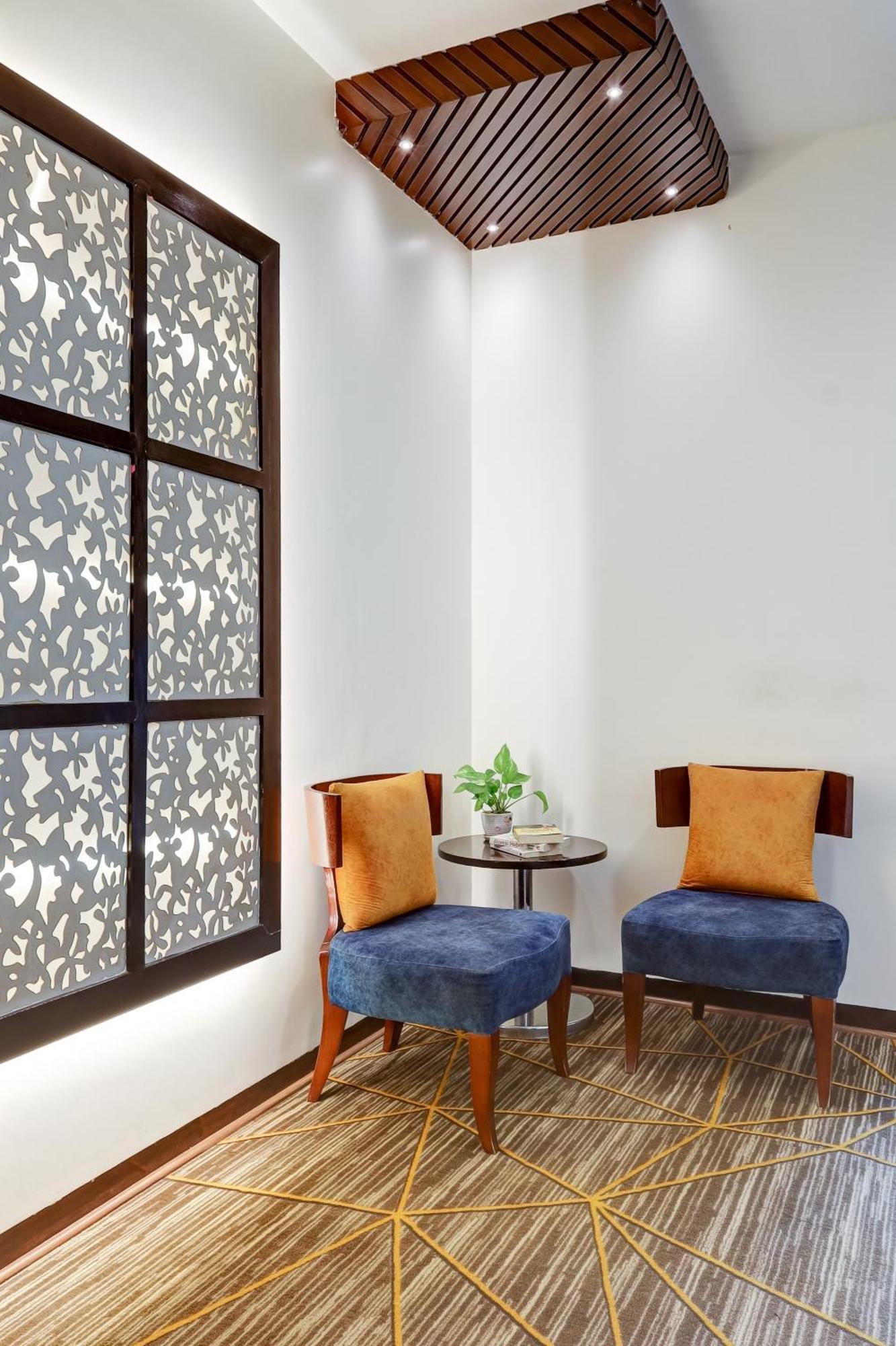 Hotel 91 By VIVID Gurgaon Buitenkant foto
